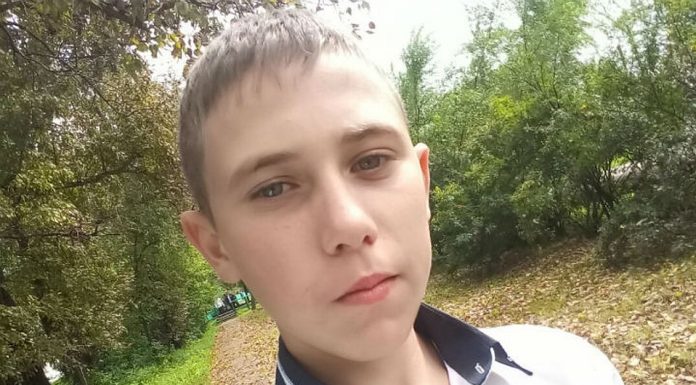 Irkutske 16 metų moksleivis išgelbėjo mergaitę nuo pedofilo: „Net nebuvo minties praeiti pro šalį“ (video)