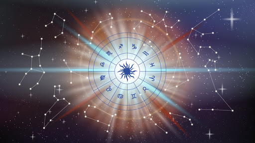 12 Zodiako ženklų rudame fone