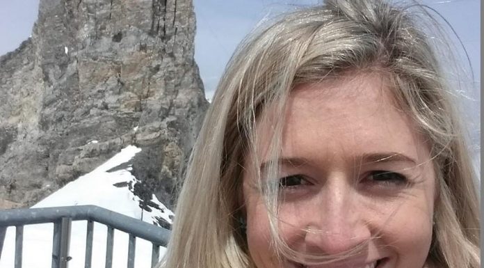 Merginos, mirusios nuo agresyvios vėžio formos, atsisveikinimo laiškas: „Kuo dažniau pasakykite savo artimiesiems, kad mylite juos“