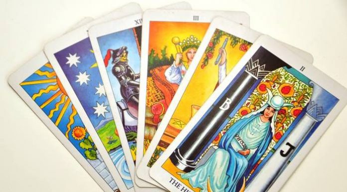 Taro kortų prognozės pagal Zodiako ženklus 2020-12-28 – 2021-01-03 dienomis