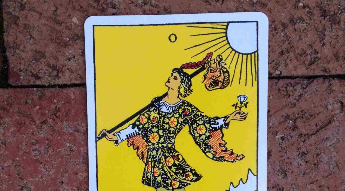 Taro kortų prognozės pagal Zodiako ženklus sausio 18–24 dienomis