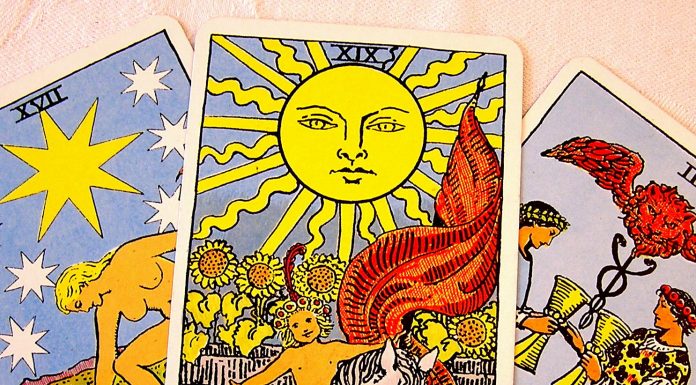Taro kortų prognozės pagal Zodiako ženklus rugpjūčio 23 – 29 dienomis
