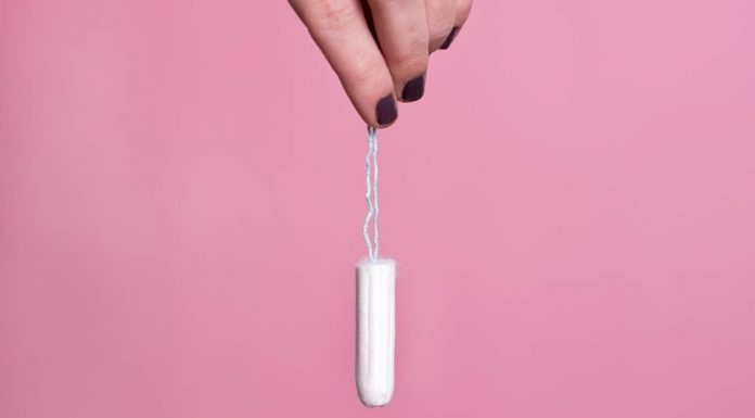 Tamponų naudojimo privalumai ir trūkumai arba kaip teisingai jį įsidėti (vaizdo įrašas)