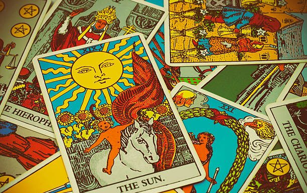 Taro kortų prognozės dvylikai Zodiako ženklų sausio 24 – 30 dienomis