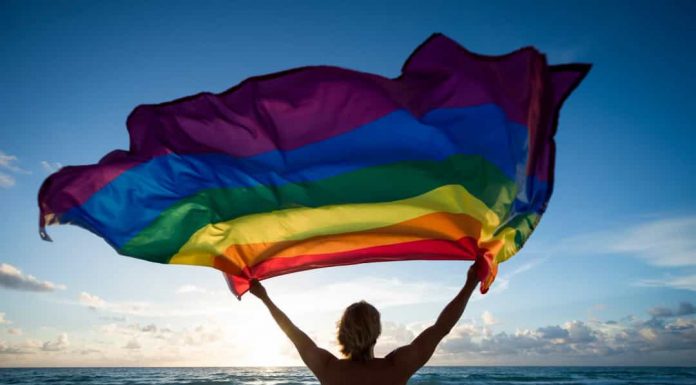 Kaip susitaikyti su tuo, kad esu netradicinės seksualinės orientacijos?